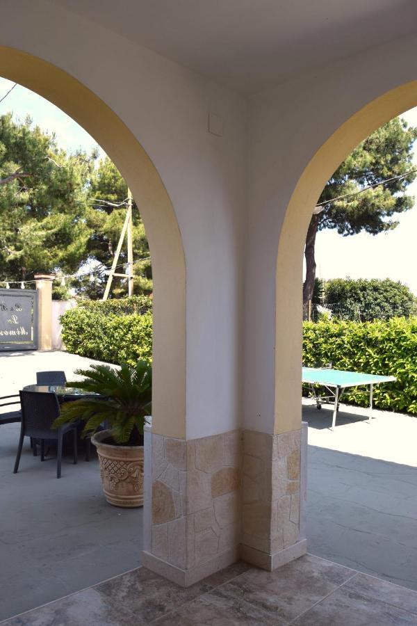 Bed and Breakfast Le Mimose Pulsano Esterno foto