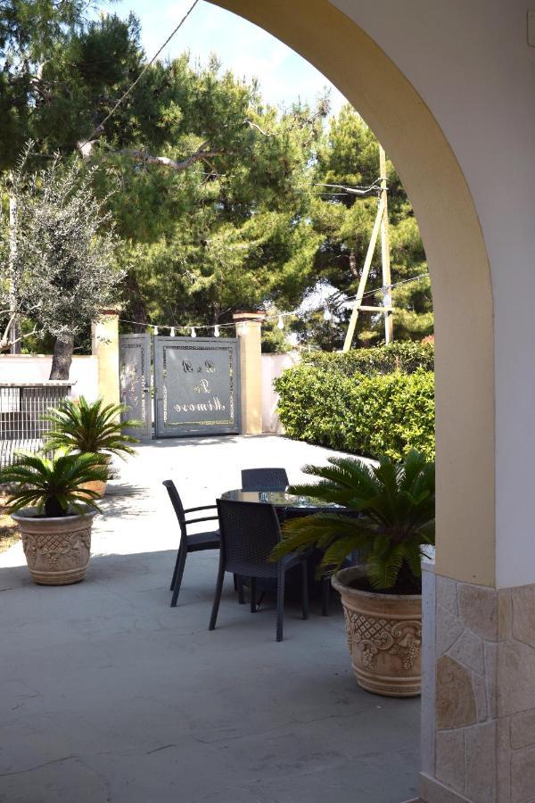 Bed and Breakfast Le Mimose Pulsano Esterno foto